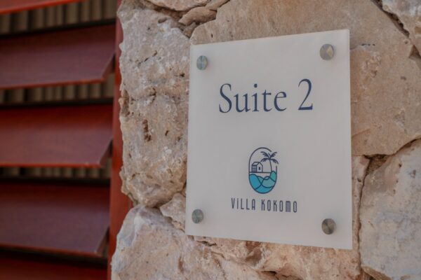 Suite 2 01